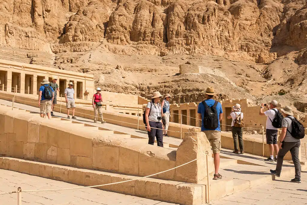 Tourists in the Valley of the Kings trip to valley of the kings, valley kings map