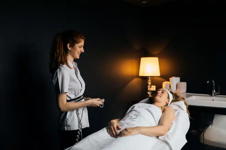 Woman receiving a massage hurghada massage, massage in hurghada