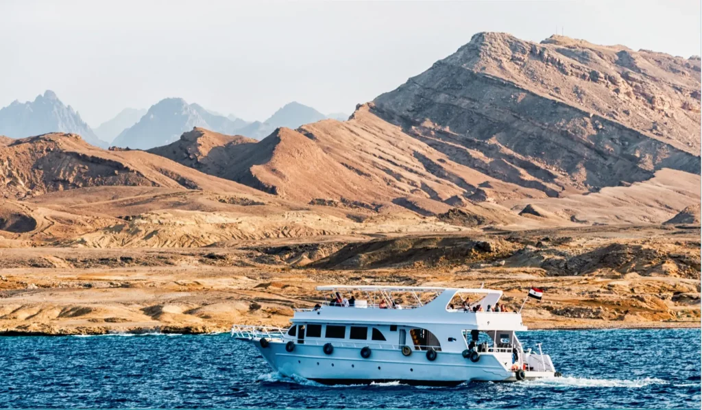 intro dive course sharm, boat trip ras mohammed